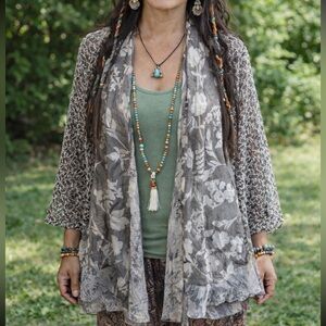 NWT Ali Miles Textured Open Front Shrug Cardigan 
Sparkle Brocade and Floral